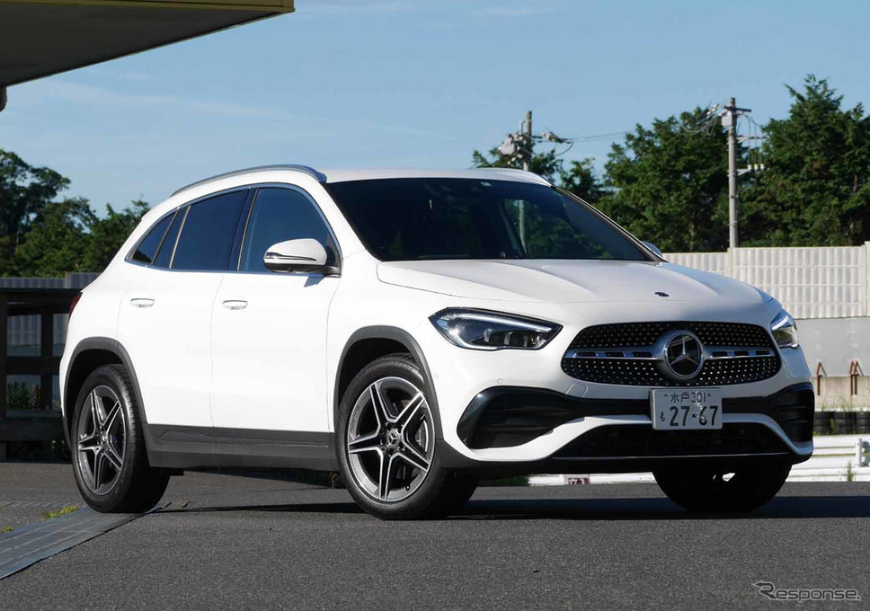 メルセデスベンツ GLA 新型(GLA200d 4MATIC)