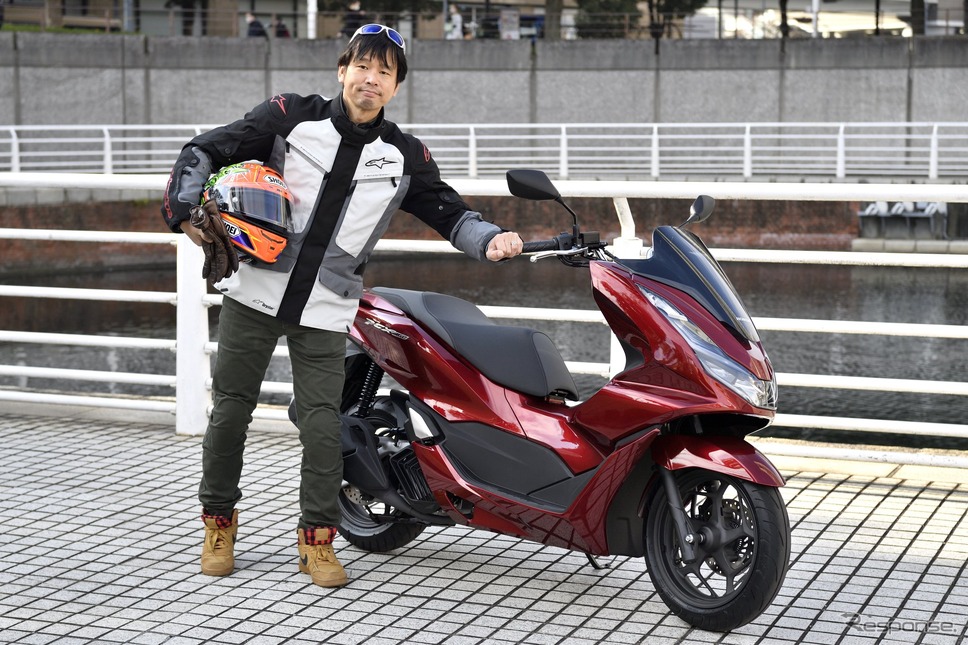 ホンダ PCX160 と モーターサイクルジャーナリスト 青木タカオ