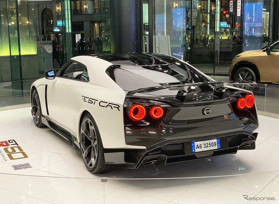 GT-R50 by Italdesign