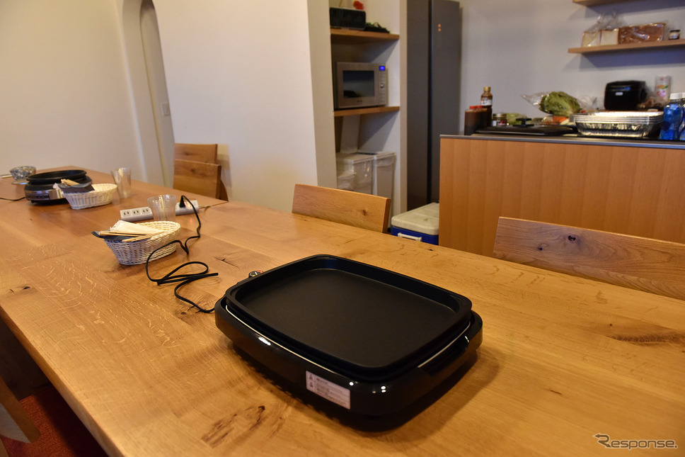 Looopのホール棟全部をホンダeから供給された電力でまかなう