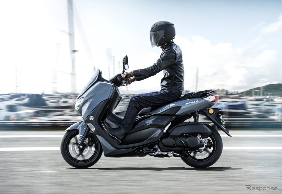 専用アプリでつながる「NMAX ABS」(原付2種)