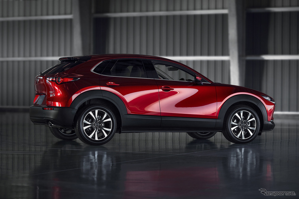 マツダ CX-30