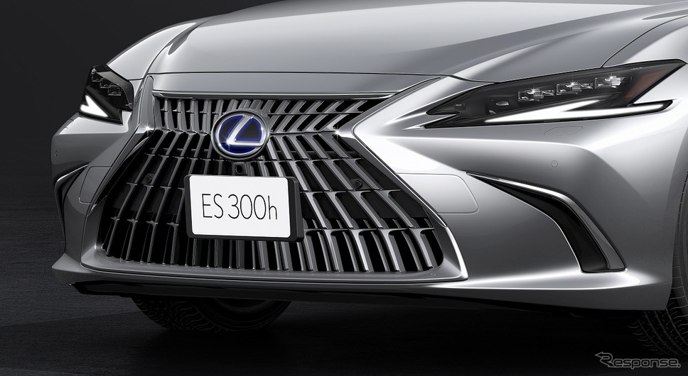 レクサス ES300hバージョンL(ソニックイリジウム)<オプション装着車>