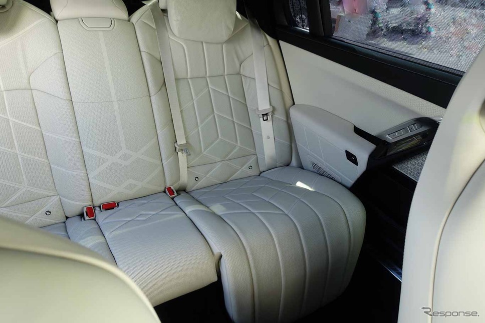 BMW 7シリーズ（740i Mスポーツ）