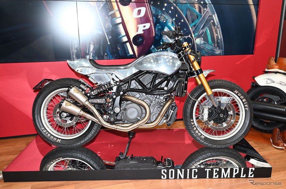 B'z稲葉浩志の愛車はインディアン『FTR1200S』がベース