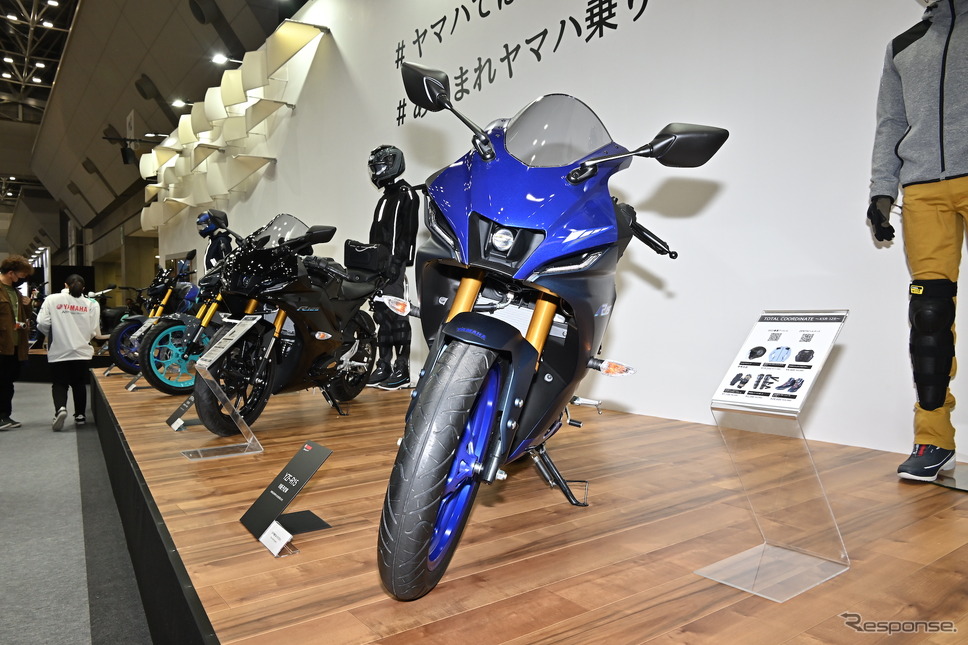 155ccスポーツのヤマハ YZF-R15（東京モーターサイクルショー2023）