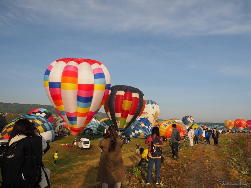 「2023熱気球ホンダグランプリ」第1戦・佐久バルーンフェスティバル、35機の熱気球が3日にわたり空中戦 4枚目の写真・画像 レスポンス