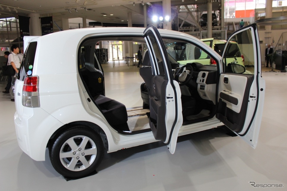トヨタの可愛い車内空間といえばスペイドだ カーナリズム トヨタの可愛い車内空間といえばスペイドだ カーナリズム