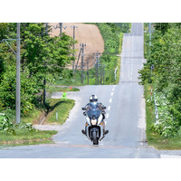 元二輪GPワークスライダー／モータージャーナリスト・宮城光さんと走る「北海道絶景ツーリング」３日間ツアーを催行いたします。