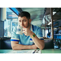 FOSSILと2025～2026年のグローバルブランドアンバサダーNick Jonas氏、限定「MACHINE LUXE」カプセルコレクションを発表