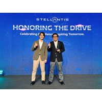 【快挙】トイファクトリー、アジア太平洋地域でFIAT DUCATO販売台数、アジアNo.1を獲得！ステランティスより最優秀賞ディーラーとして表彰