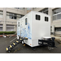 横浜市が7台導入　自治体単独での最多保有数は全国初　浸水にも強い災害用移動式トイレトレーラー、全国納車50台を達成