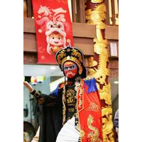 中国北部のJinmen Qianchengyanで、100年超の歴史を持つ産業遺産が中国食文化の魅力を放つ