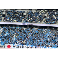 NOK、川崎フロンターレとのクラブパートナーを3年連続で契約2026/27シーズンもホームスタジアムにNOKロゴを掲出