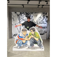 『頭文字D』が小田原で大反響！TikTok2.4万回再生、SNSからリアルな来場へ。『頭文字D』ファンが続々！SNSの投稿が連鎖し、ポップアップストアが予想を上回る大盛況に。