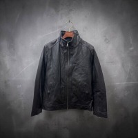 韓国セレクトショップ「National Point」にて、 「TOUR RECORD 脇レザーリブジャケット シープレザー(羊) メンズ ブラック」を販売開始